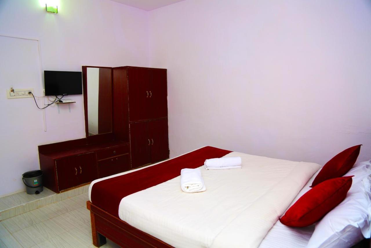 La Flora Beverly Hill Resort Madikeri Exterior foto