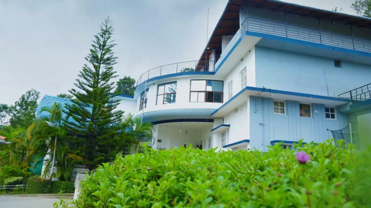 La Flora Beverly Hill Resort Madikeri Exterior foto